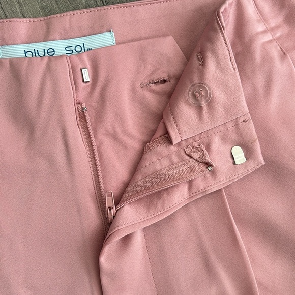 Blue Sol Womens Solid Pleated Front Trousers.  Size 10. Pink - Picture 6 of 11